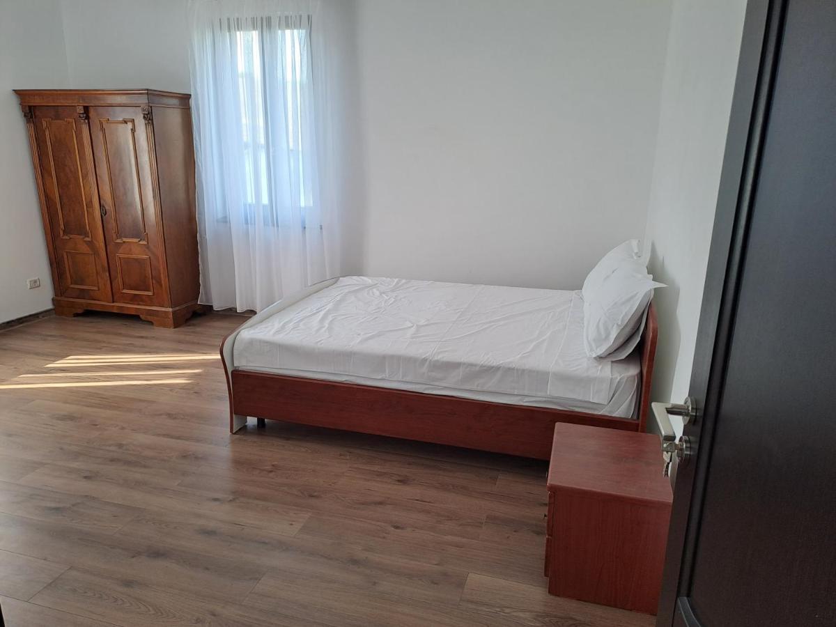 Pensiunea La Conac Bîrlad 외부 사진